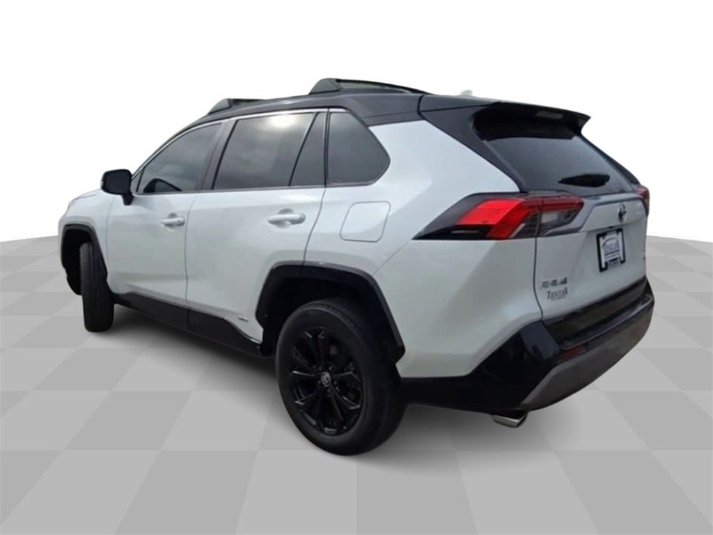 2022 Toyota RAV4 Hybrid XSE AWD