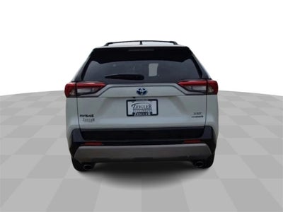 2022 Toyota RAV4 Hybrid XSE AWD