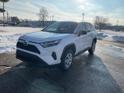 2024 Toyota RAV4 LE