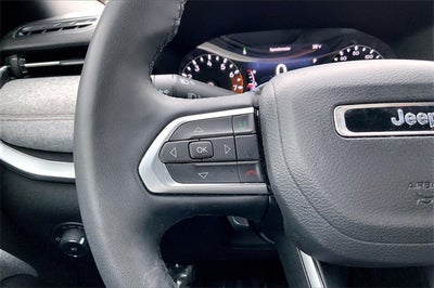 2023 Jeep Compass Latitude Lux