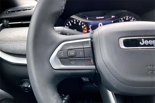 2023 Jeep Compass Latitude Lux