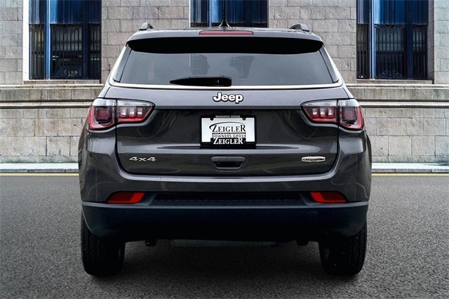 2023 Jeep Compass Latitude Lux