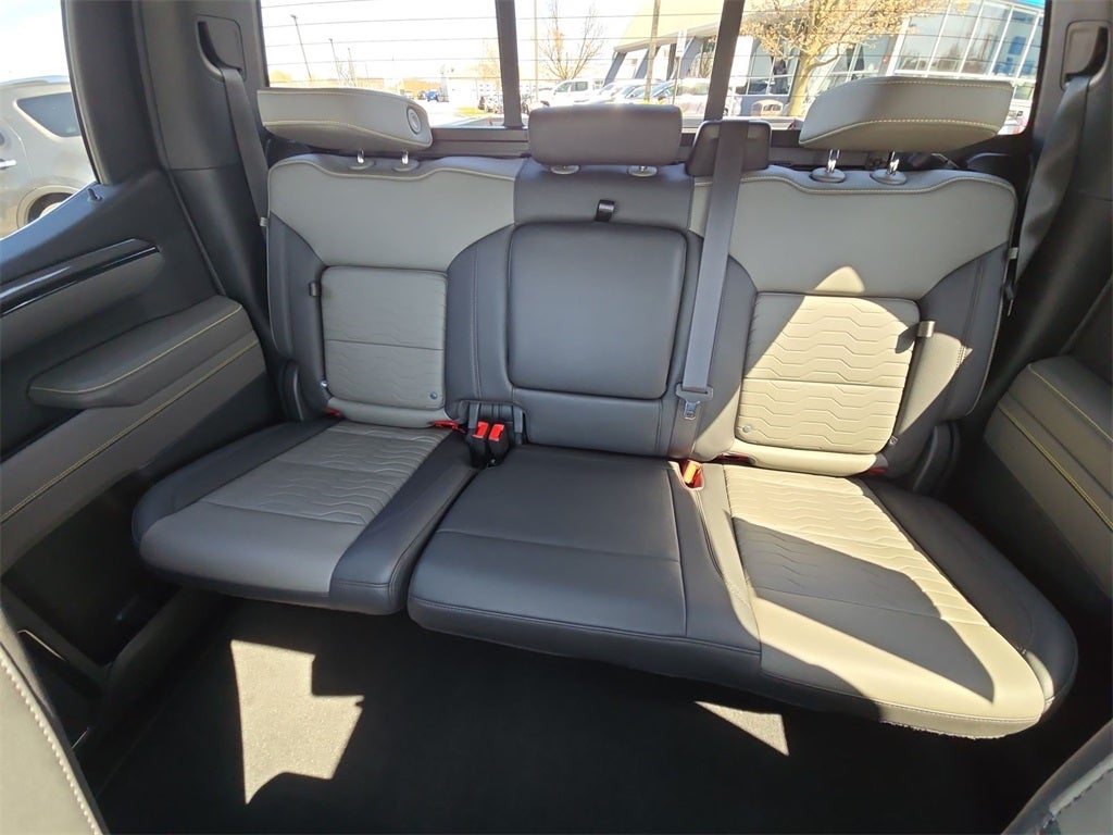 2023 Chevrolet Silverado 1500 ZR2 4WD AWD