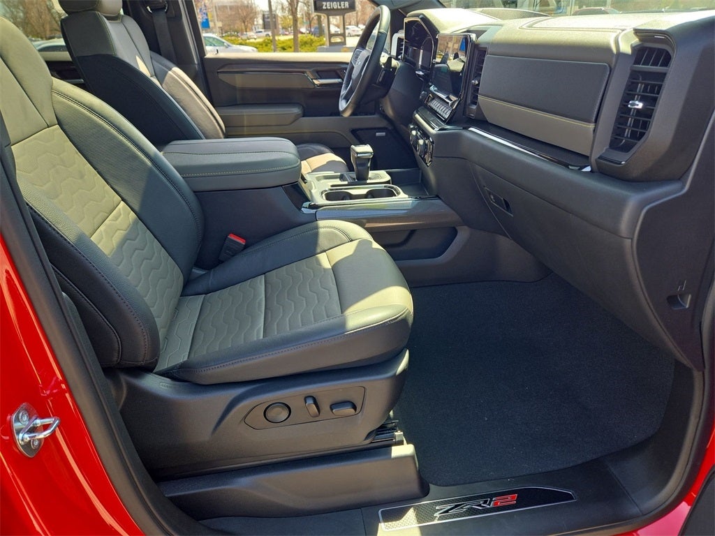 2023 Chevrolet Silverado 1500 ZR2 4WD AWD