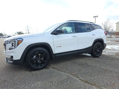 2024 GMC Terrain AT4