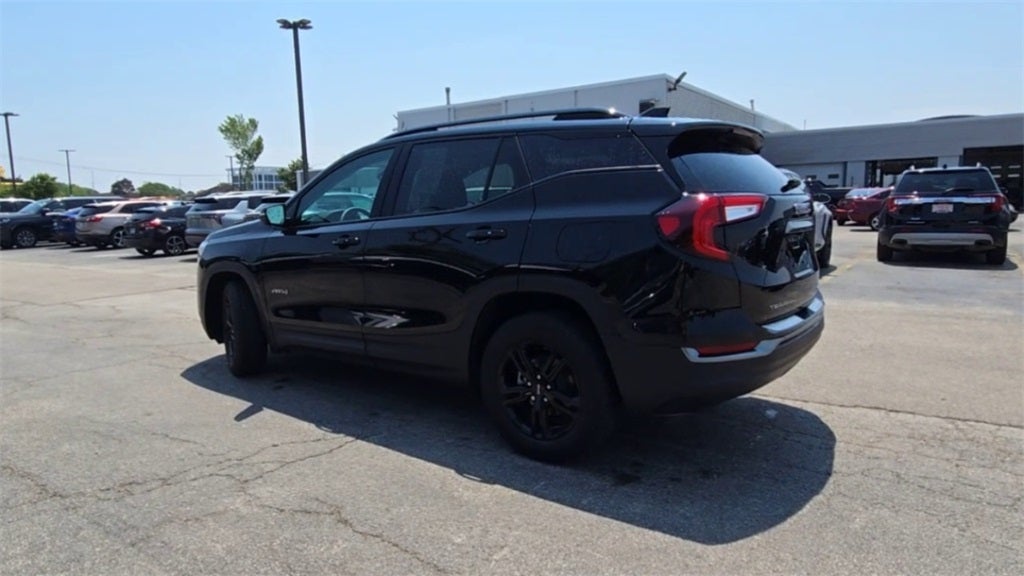 2024 GMC Terrain AT4 AWD