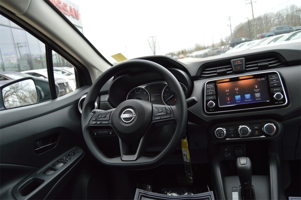 2024 Nissan Versa 1.6 S