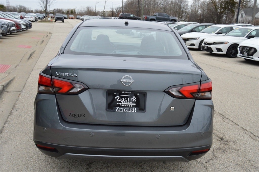 2024 Nissan Versa 1.6 S