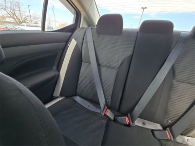 2021 Nissan Versa 1.6 SV