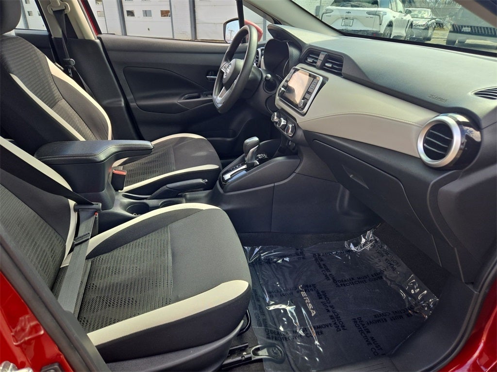 2021 Nissan Versa 1.6 SV