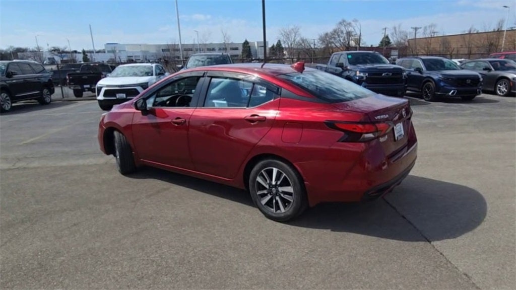 2021 Nissan Versa 1.6 SV