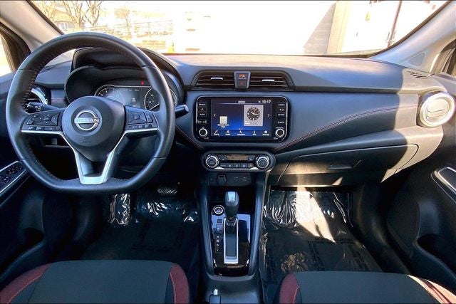 2024 Nissan Versa 1.6 SR