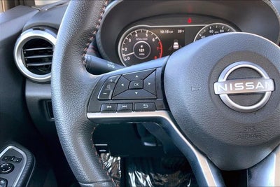 2024 Nissan Versa 1.6 SR