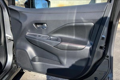 2024 Nissan Versa 1.6 SR