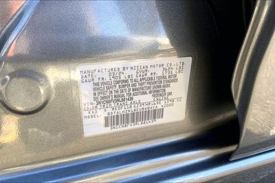 2024 Nissan Versa 1.6 SR