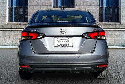 2024 Nissan Versa 1.6 SR