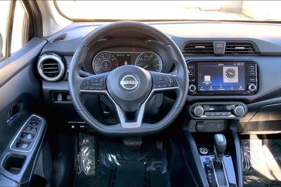 2024 Nissan Versa 1.6 SR