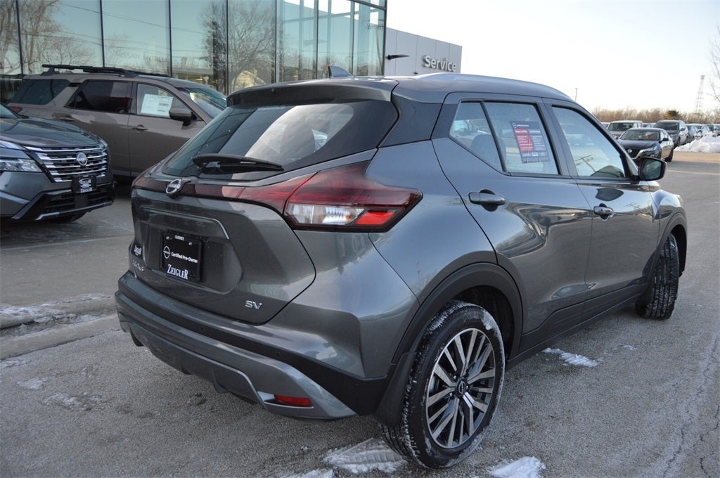 2023 Nissan Kicks SV