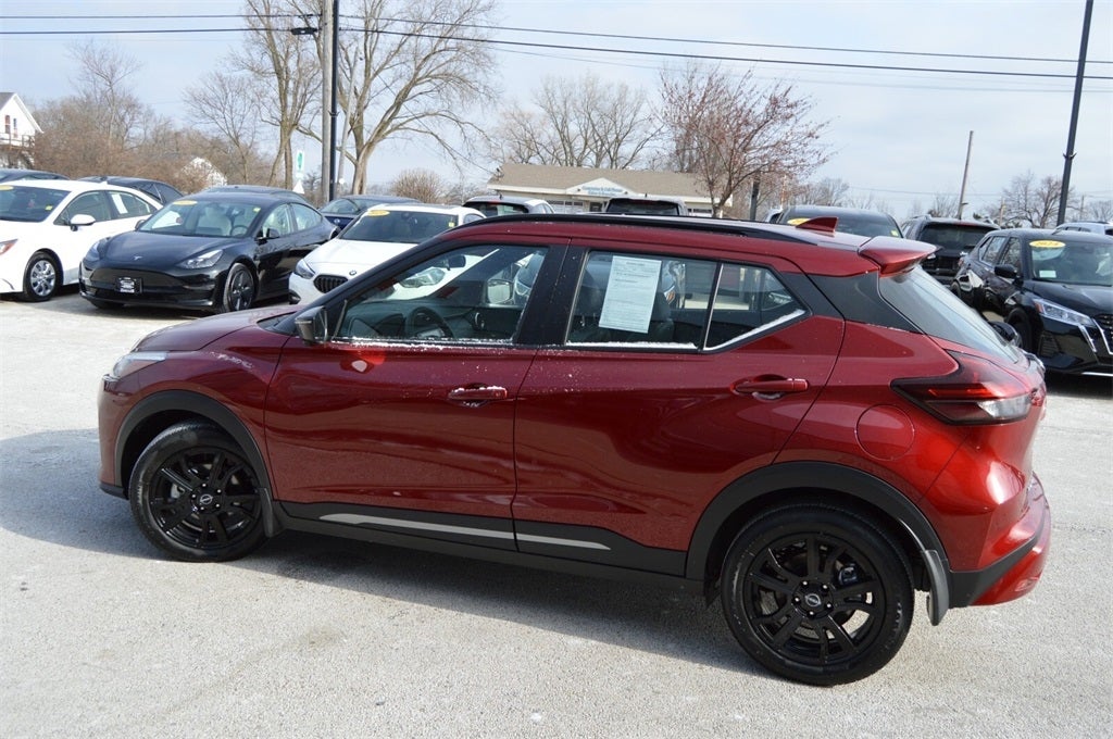 2024 Nissan Kicks SR