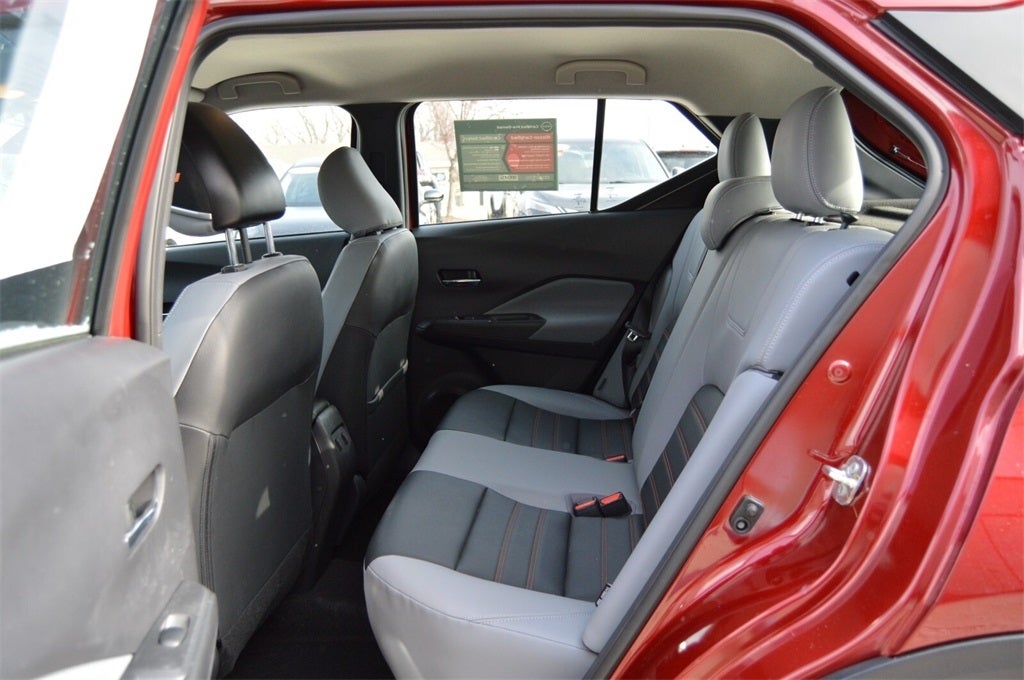 2024 Nissan Kicks SR