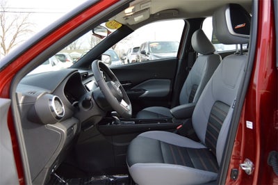 2024 Nissan Kicks SR