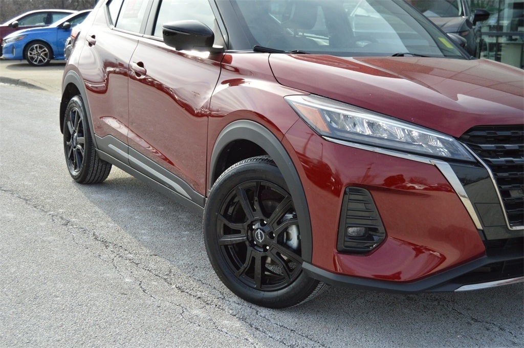 2024 Nissan Kicks SR