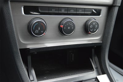 2015 Volkswagen Golf SportWagen S