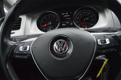 2015 Volkswagen Golf SportWagen S