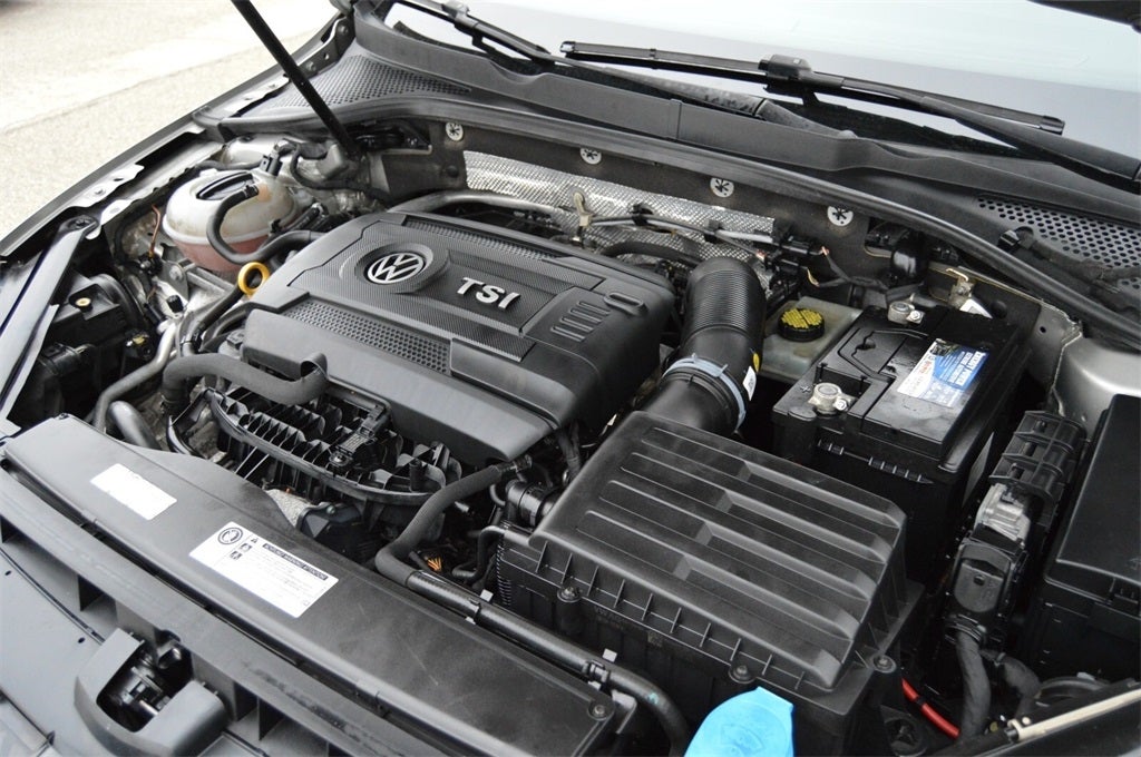 2015 Volkswagen Golf SportWagen S