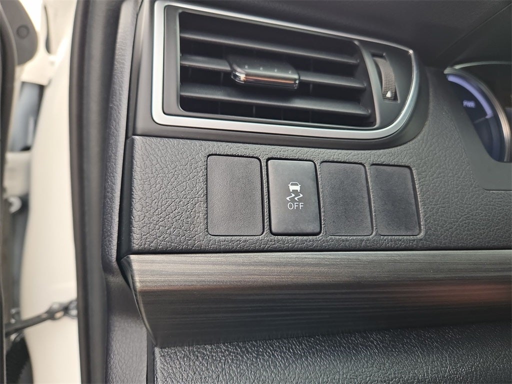 2015 Toyota Camry Hybrid LE