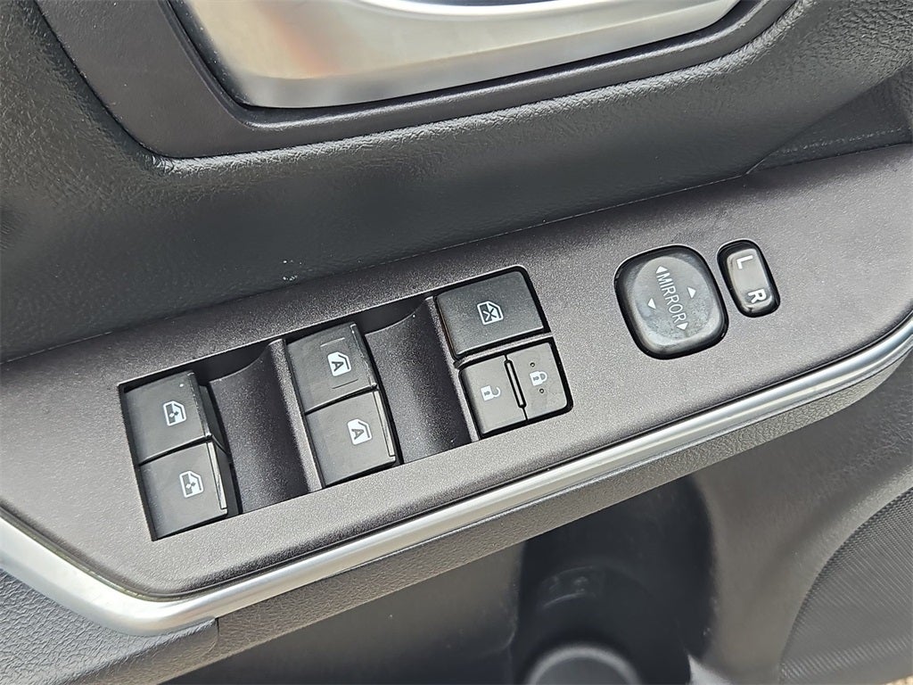 2015 Toyota Camry Hybrid LE