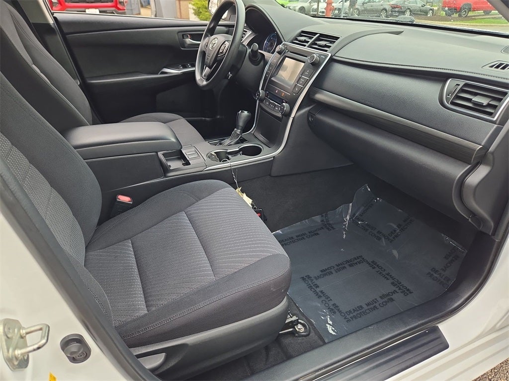 2015 Toyota Camry Hybrid LE
