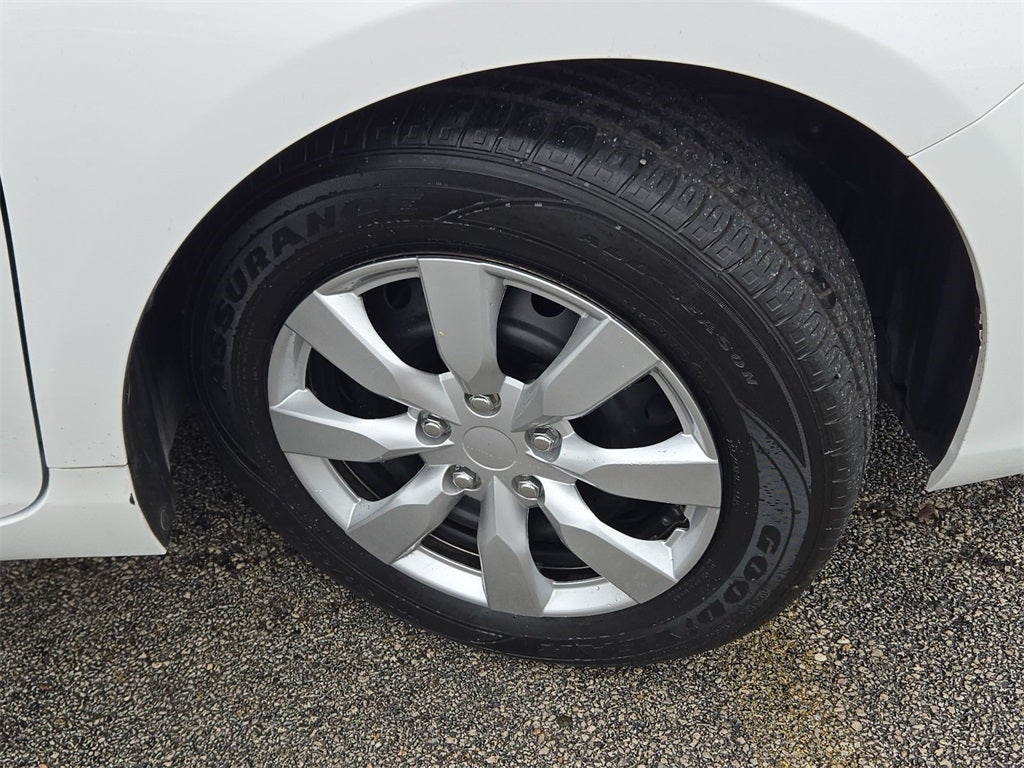 2015 Toyota Camry Hybrid LE