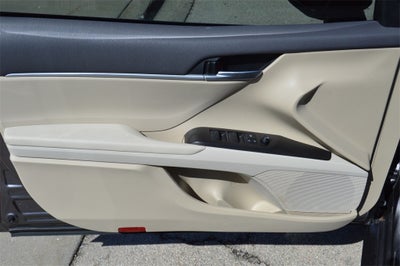 2022 Toyota Camry LE