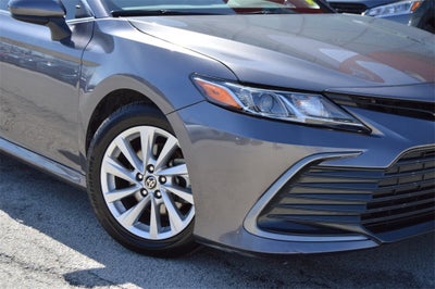 2022 Toyota Camry LE