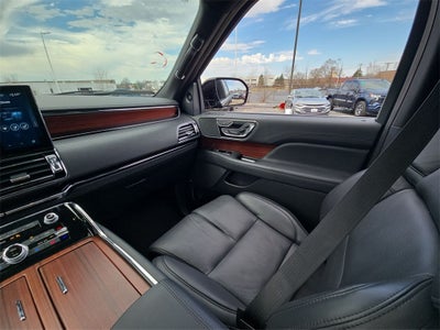 2023 Lincoln Navigator Reserve 4WD AWD