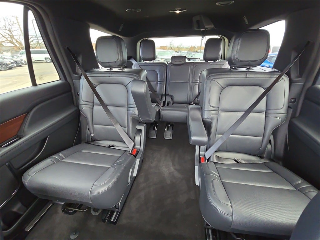 2023 Lincoln Navigator Reserve 4WD AWD