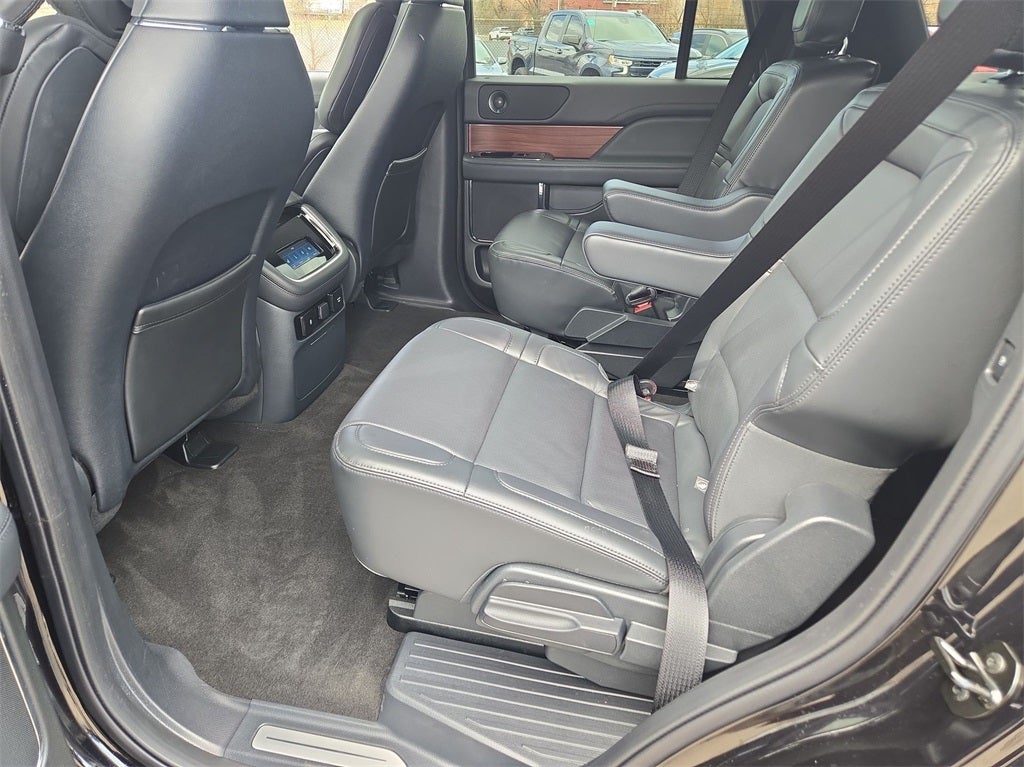2023 Lincoln Navigator Reserve 4WD AWD