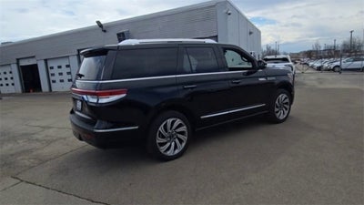 2023 Lincoln Navigator Reserve 4WD AWD
