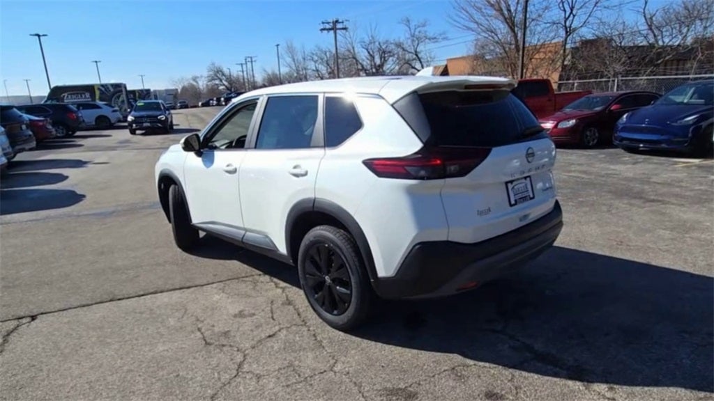 2023 Nissan Rogue SV AWD