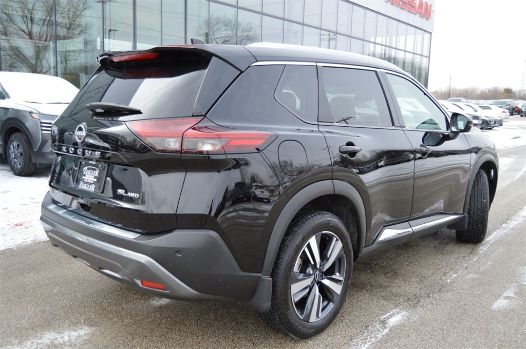 2023 Nissan Rogue SL