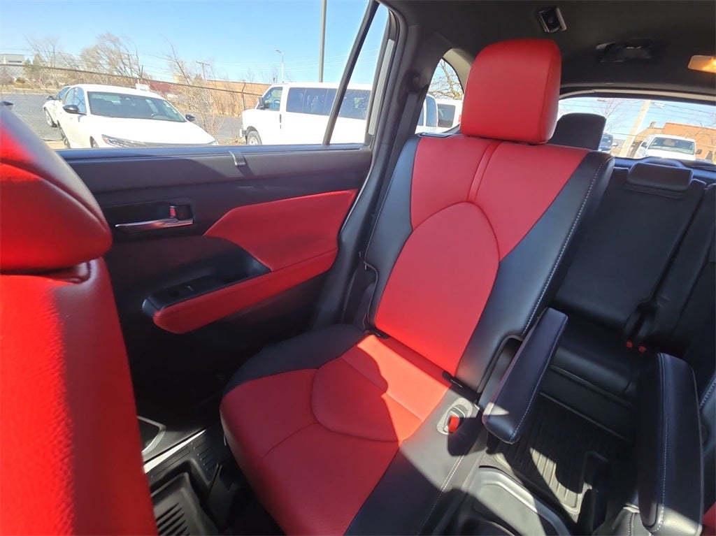 2022 Toyota Highlander XSE AWD