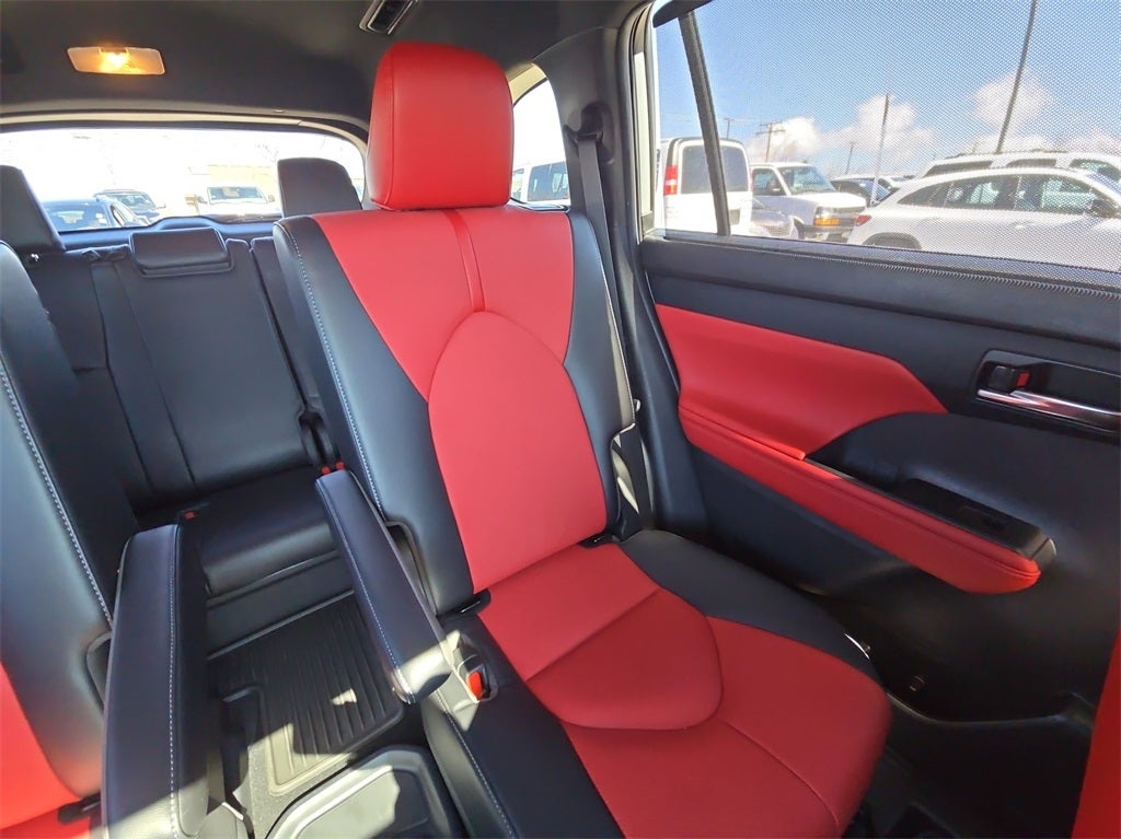 2022 Toyota Highlander XSE AWD