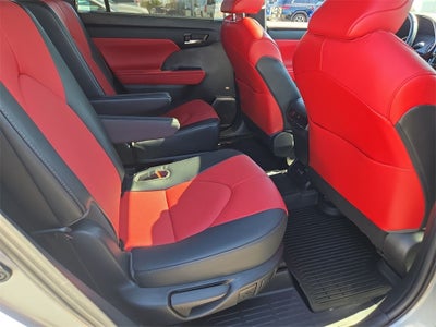 2022 Toyota Highlander XSE AWD