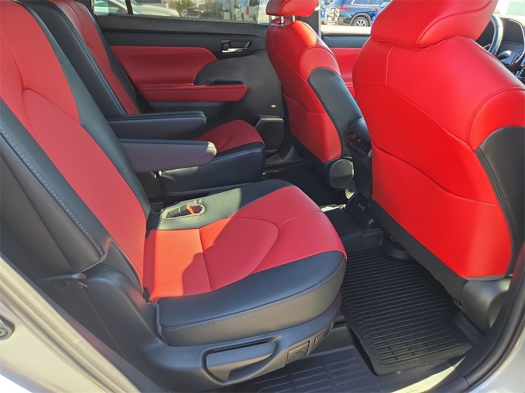 2022 Toyota Highlander XSE AWD