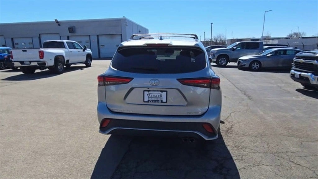 2022 Toyota Highlander XSE AWD