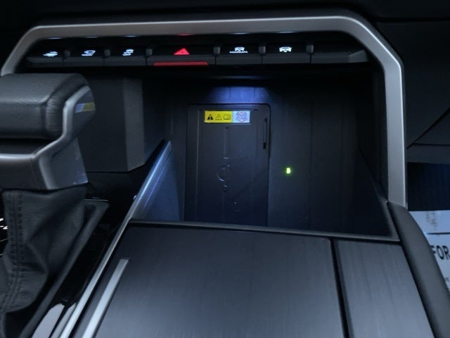 2022 Toyota Tundra Platinum