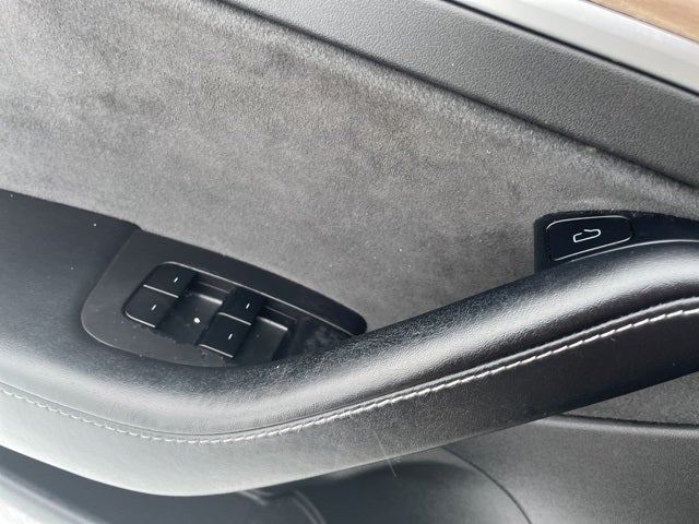 2022 Tesla Model 3 Base