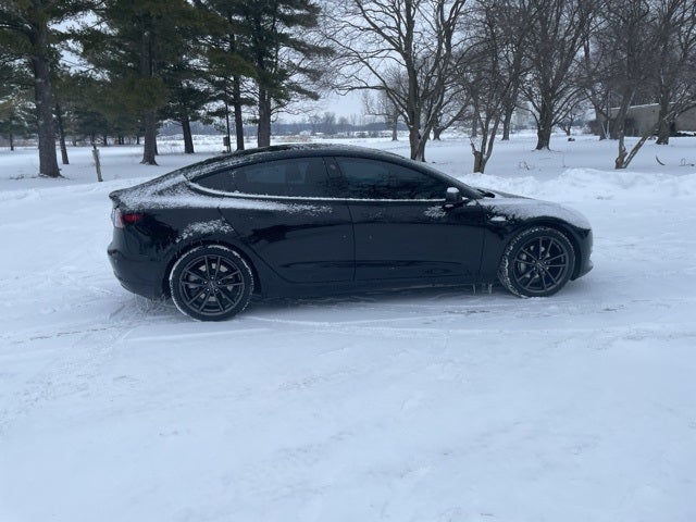 2022 Tesla Model 3 Base