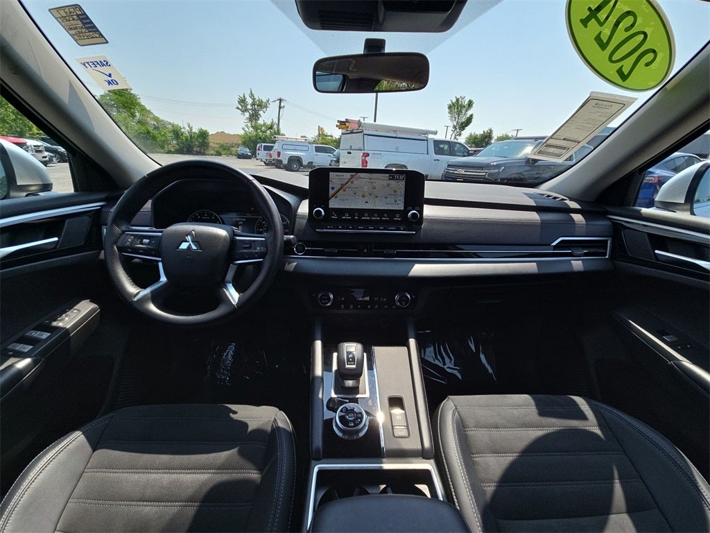 2024 Mitsubishi Outlander SE AWD